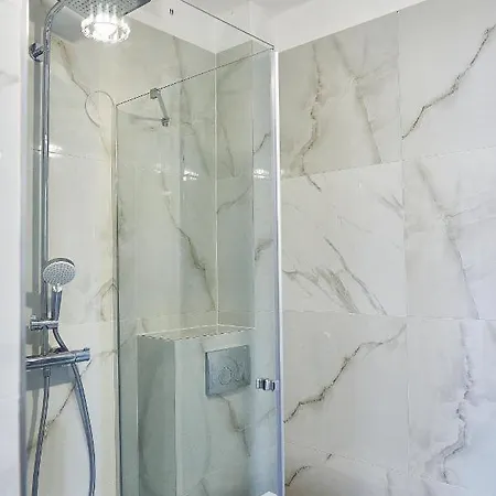 Szafirowe 3 Kryty Basen I Sauna Klifowa 公寓 里沃