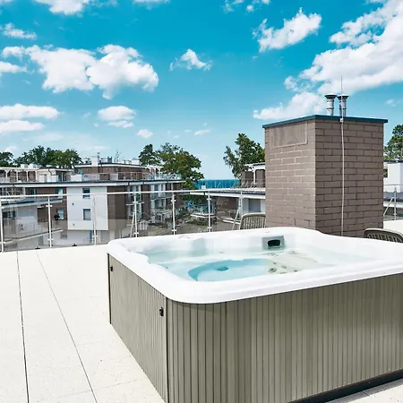 Szafirowe 3 Kryty Basen I Sauna Klifowa Apartmán *
